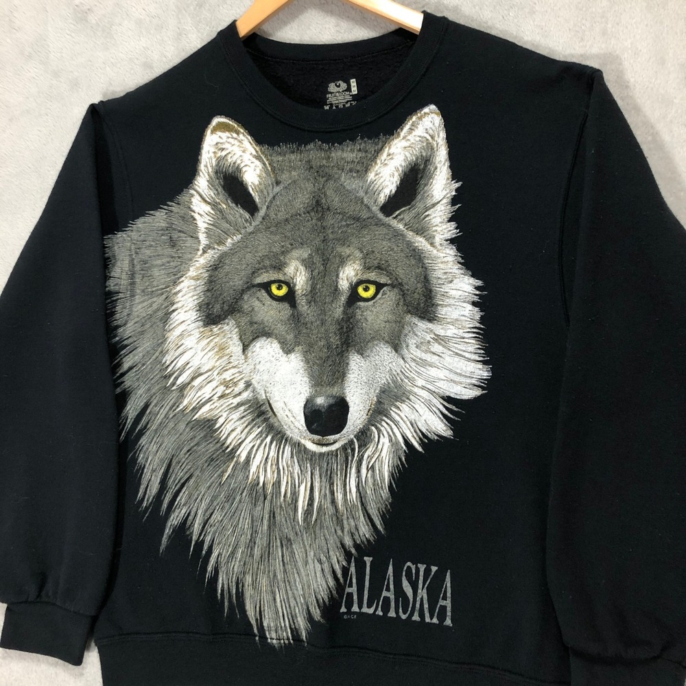 Alaska Wolf Graphic Print Crewneck Sweatshirt Fruit Of The Loom Size Medium